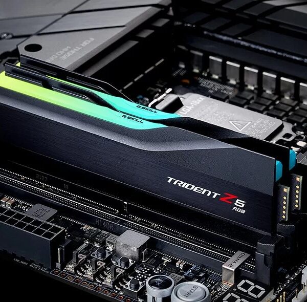 G.Skill Trident Z5 RGB 64GB DDR5 με 2 Modules (2x32GB)