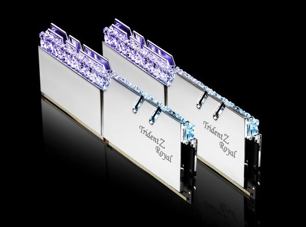 G.Skill Trident Z Royal 32GB DDR4 με 2 Modules (2x16GB)