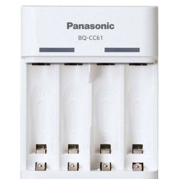 Panasonic Eneloop Basic BQ-CC61 USB Φορτιστής 4 Μπαταριών Ni-MH Μεγέθους AA/AAA σε Λευκό χρώμα