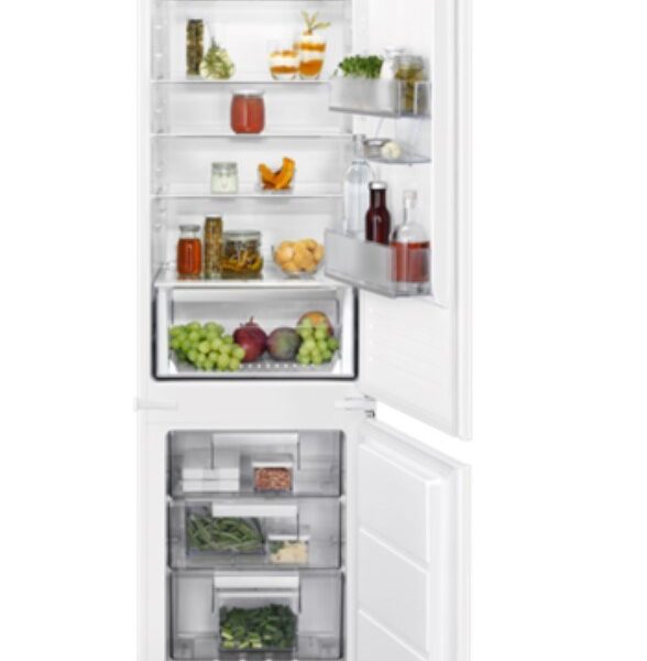 Electrolux Ψυγειοκαταψύκτης 274lt NoFrost Λευκός ENS6TE19S