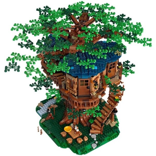 LEGO IDEAS 21318 TREE HOUSE